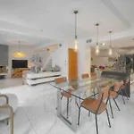 Frgk 'la Cote D'azur Private Pool, Ac Ultra-fast Wi-fi'