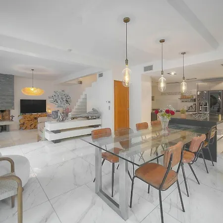 Frgk 'la Cote D'azur Private Pool, Ac Ultra-fast Wi-fi'